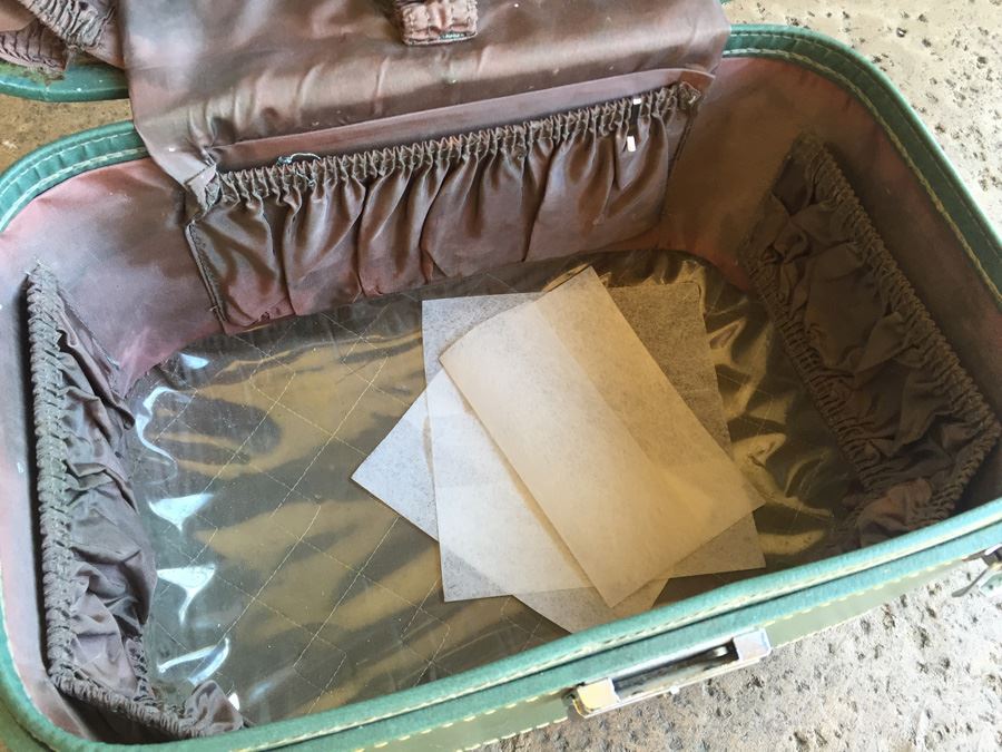 Pair Of Vintage Green Luggage Skyway And Samsonite [Photo 10]