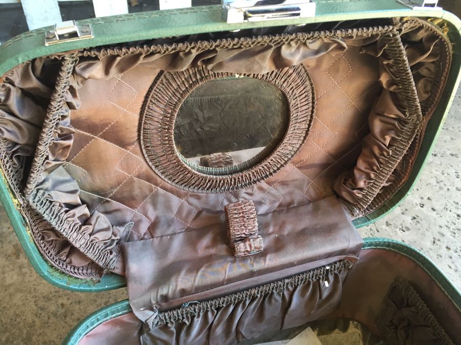 Pair Of Vintage Green Luggage Skyway And Samsonite [Photo 11]