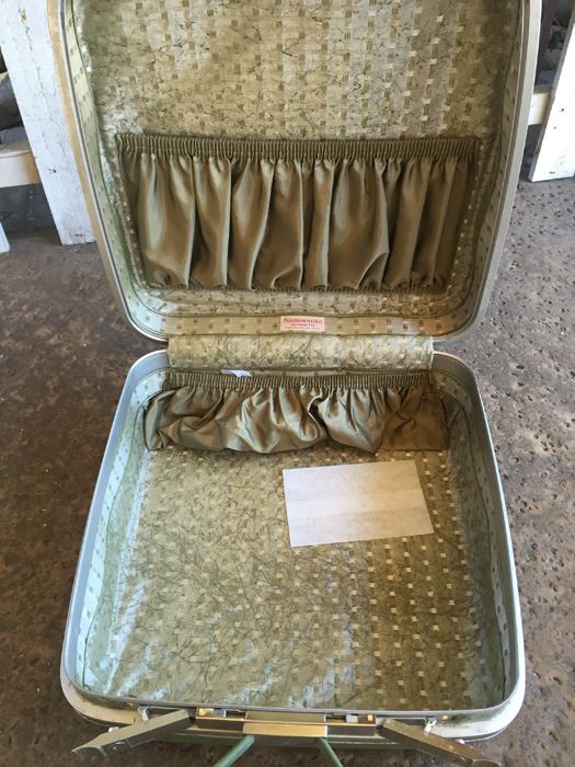 Pair Of Vintage Green Luggage Skyway And Samsonite [Photo 7]