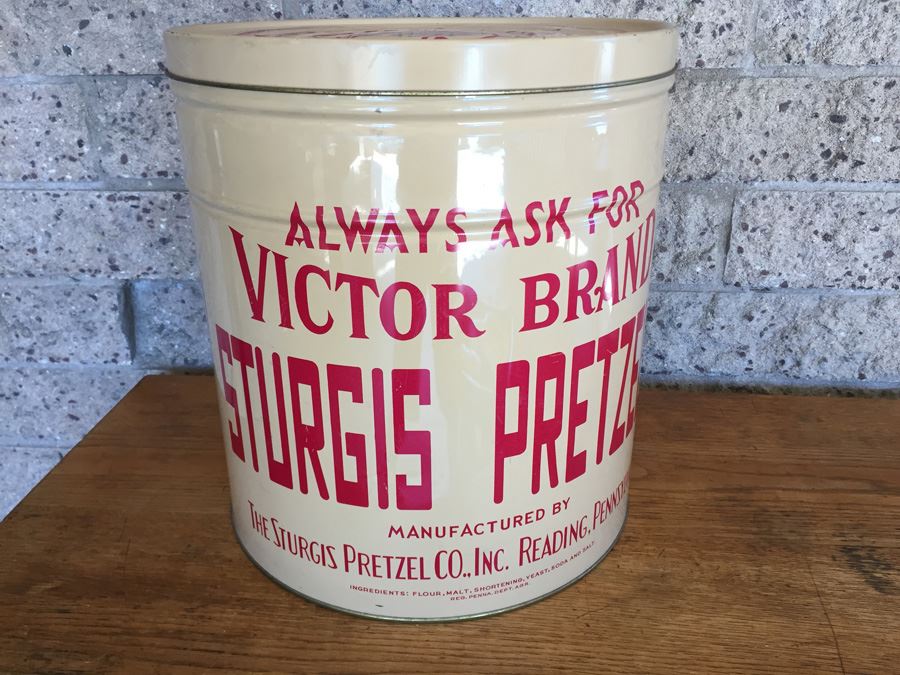 Victor Brand Sturgis Pretzel Tin Can Reading Pennsylvania Excellent Condition