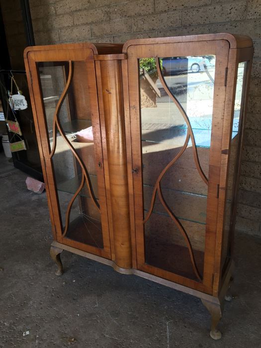 Vintage Curio Cabinet Or Bar With Mirror And Glass On Sides [Photo 1]
