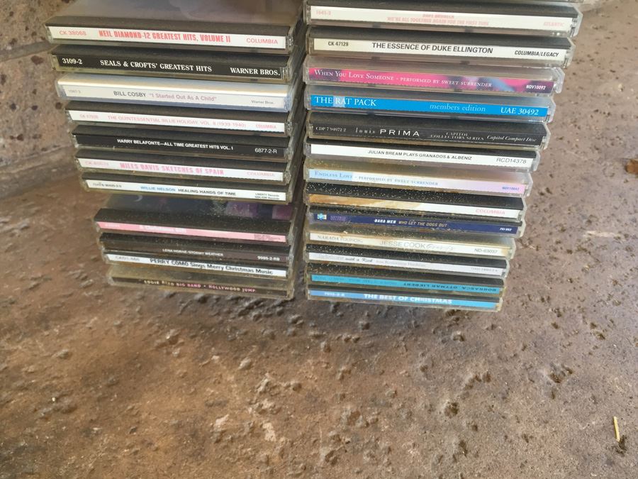 Music CD Display Storage Rack With CDs [Photo 7]