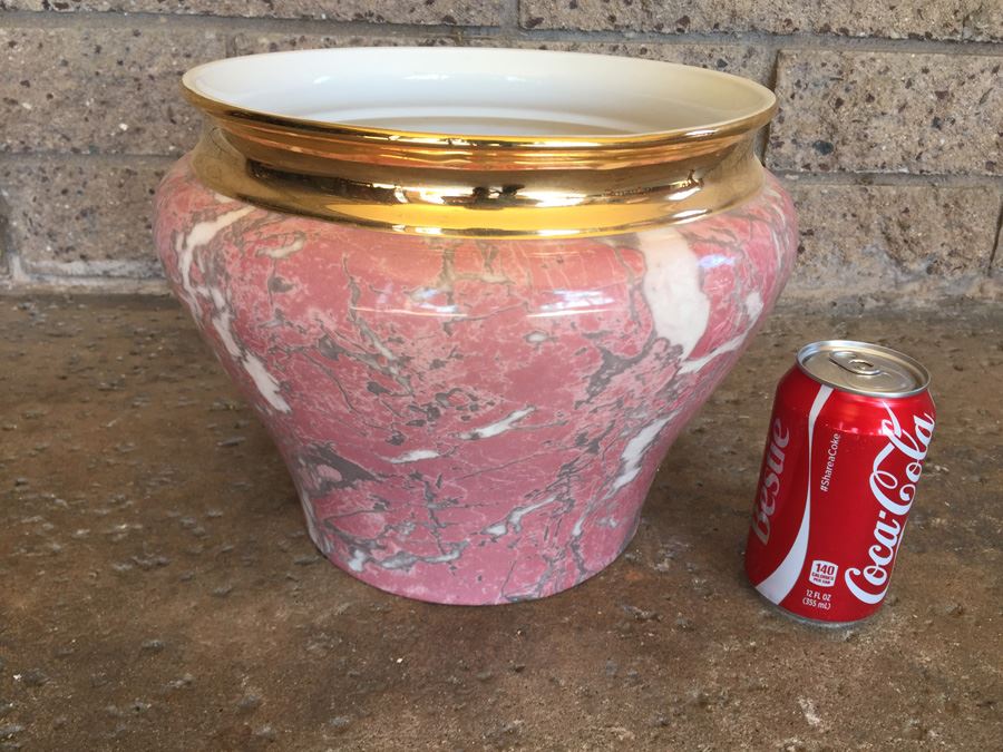 Pink Marbleized Pot With Gold Trim