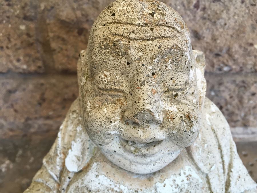 Vintage Garden Buddha Statue [Photo 4]