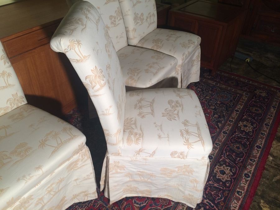 Slipper Dining Chairs [Photo 3]