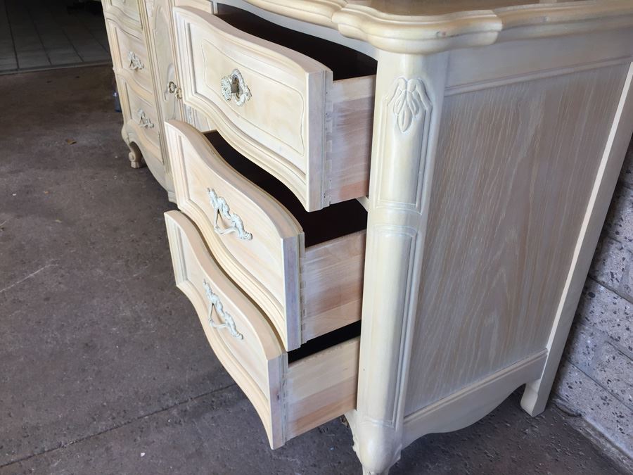 Lexington French Provencial Style Dresser With Two Nightstands [Photo 2]