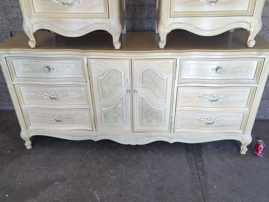 Lexington French Provencial Style Dresser With Two Nightstands [Photo 5]