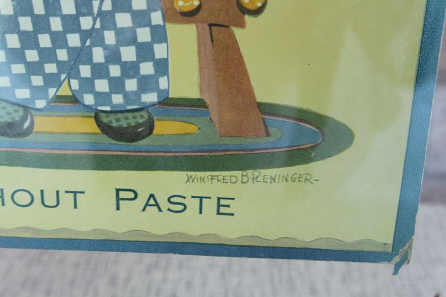 Vintage Beginners Scissors Book Winifred B Reninger With Nice Clear Display On Stand [Photo 3]