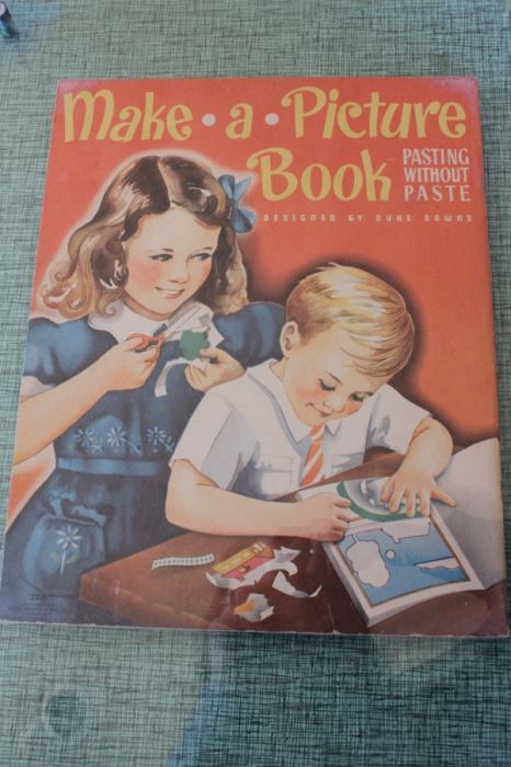 Vintage 1941 Make A Picture Book Pasting Without Paste Designed By Duke Downs With Nice Clear Display On Stand [Photo 2]
