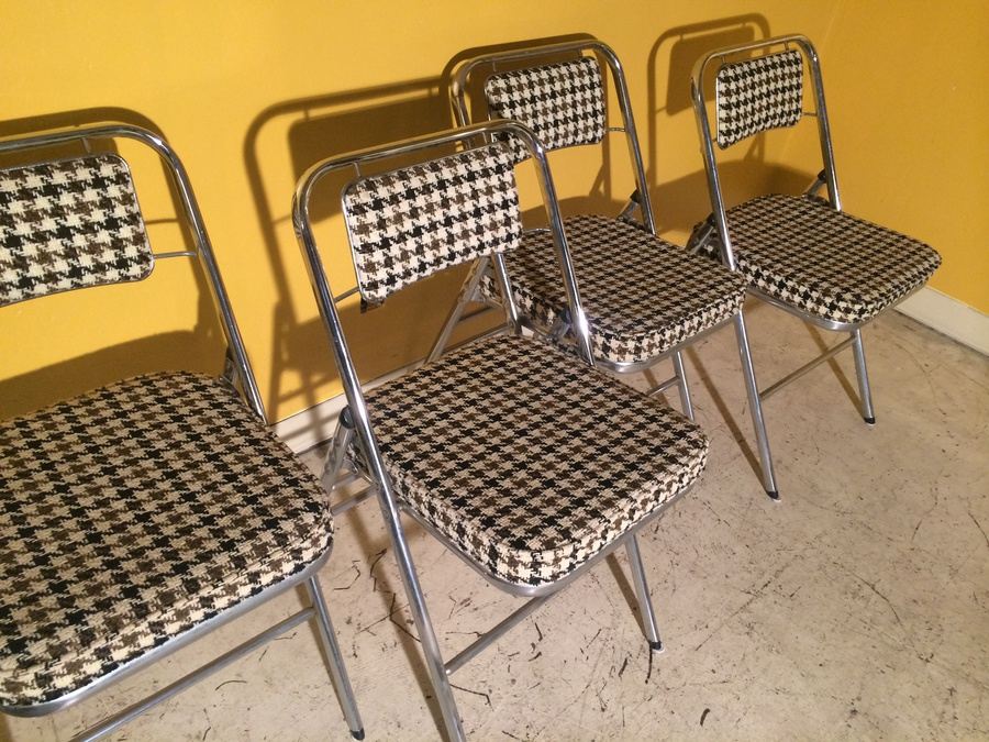 Mid-Century Modern Chrome Houndstooth Folding Chairs [Photo 4]