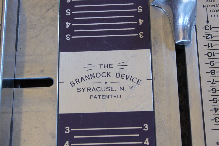 Pair Of Vintage Shoe Store Shoe Size Measuring Devices The Brannock Device And CSL Surefit [Photo 2]