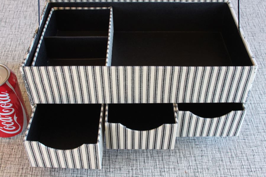 Jewelry Box [Photo 3]