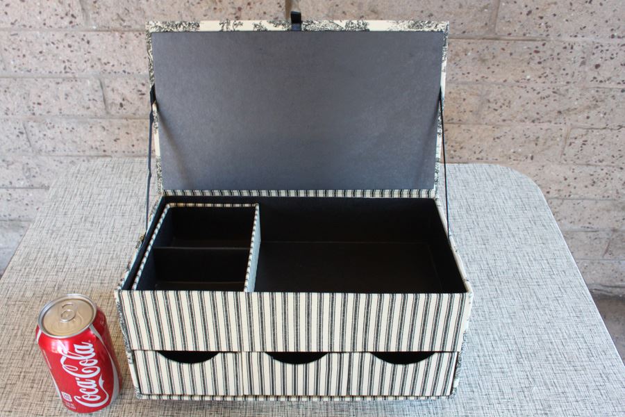 Jewelry Box [Photo 2]