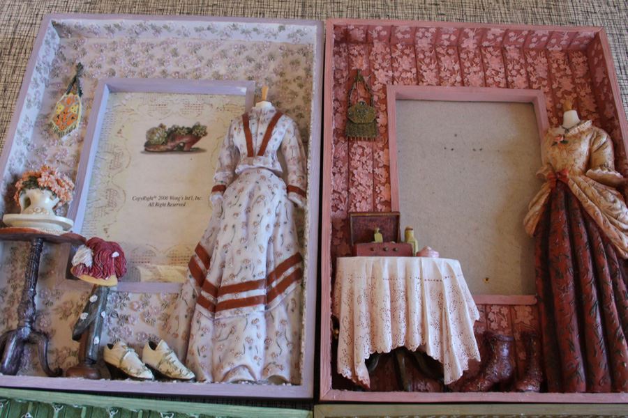 (4) Picture Frames [Photo 3]