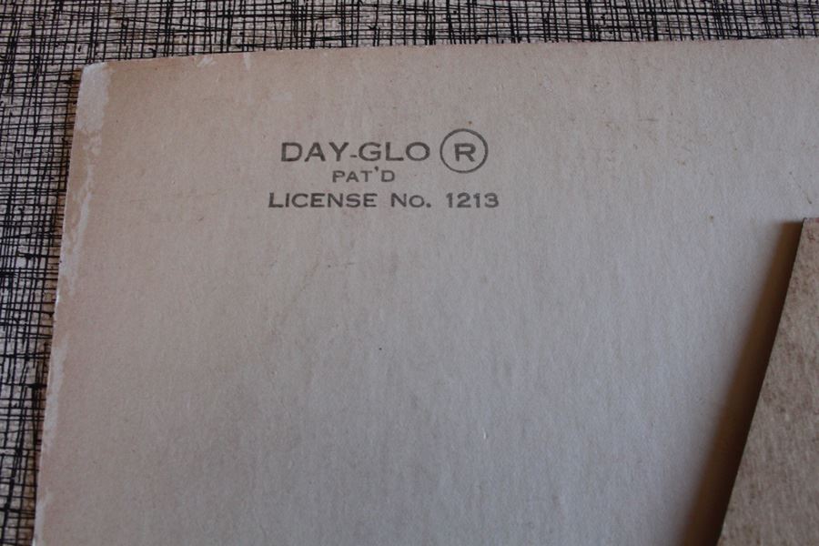 The Wright Hat Cardboard Advertising Sign 'Tops' For The Price [Photo 5]