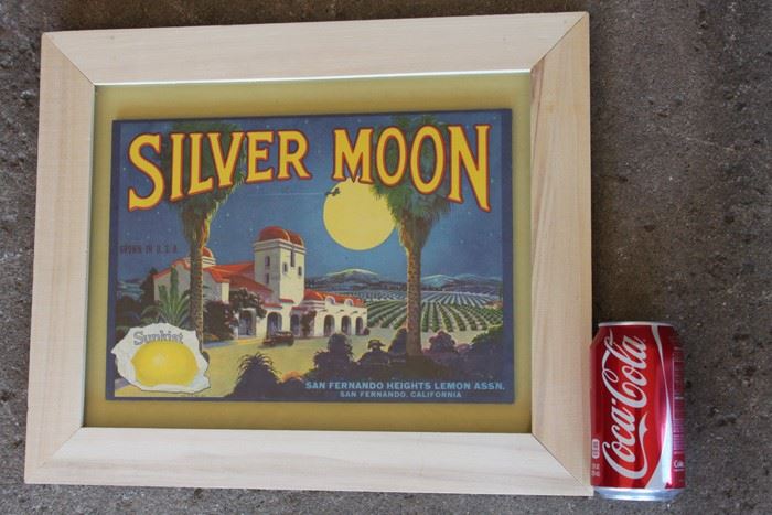 Pair Of Nicely Framed California Fruit Lemon Crate Labels Silver Moon And Evening Star [Photo 1]