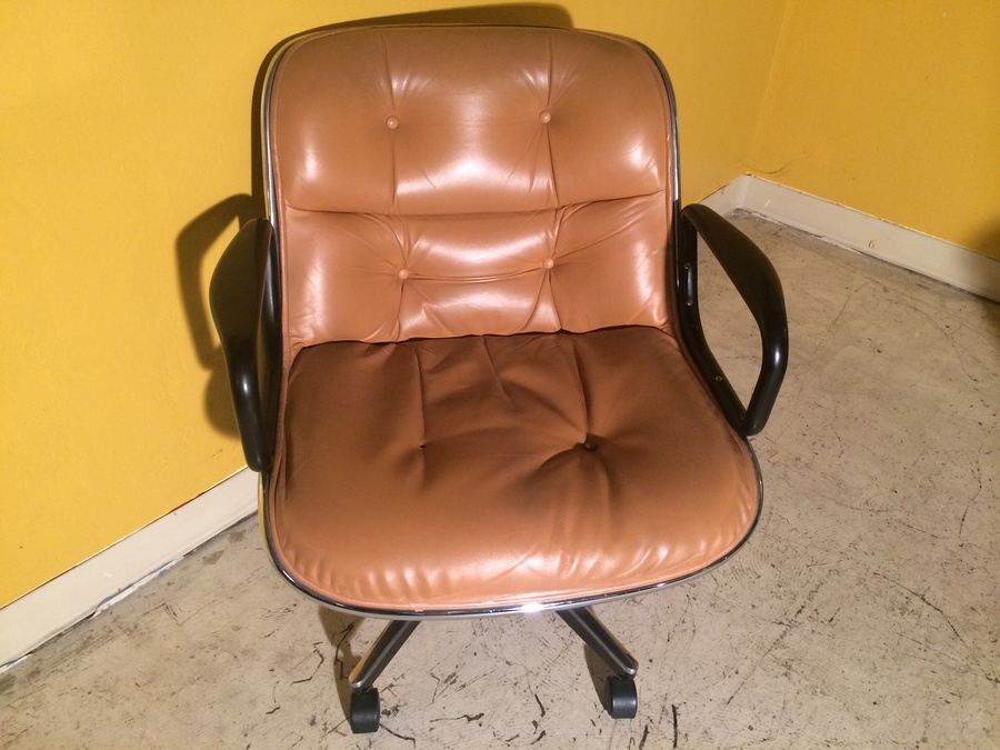 Knoll - Charles Pollock Desk Leather Chair with Arms [Photo 2]
