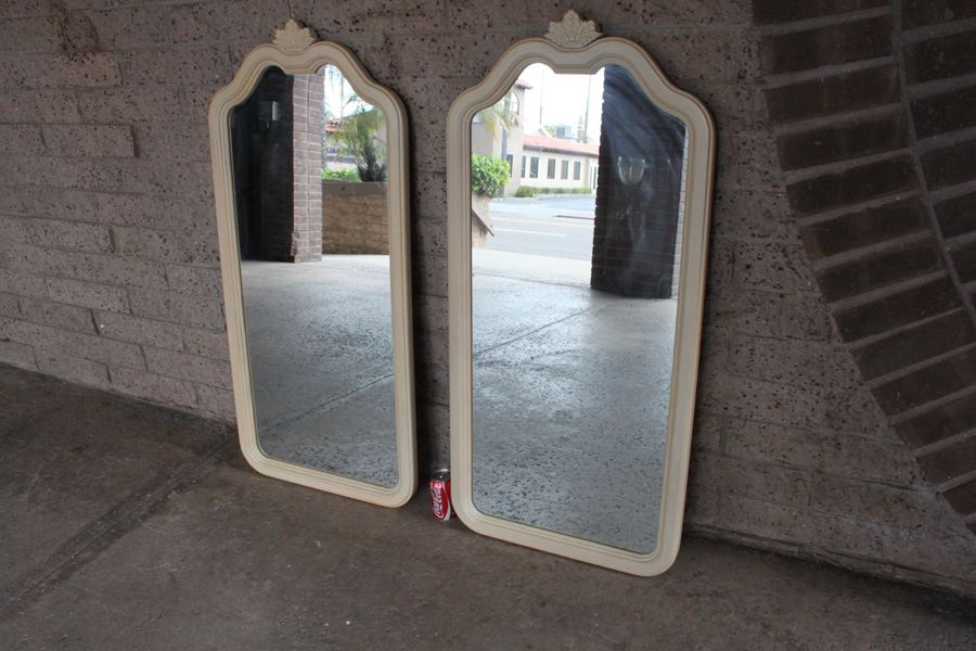 Pair Of Lexington Wooden Mirrors [Photo 4]