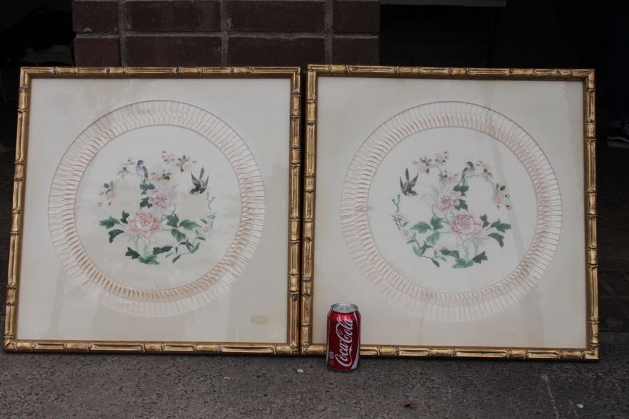 Pair Of Nicely Framed Silk Embroidery Birds And Flowers [Photo 1]
