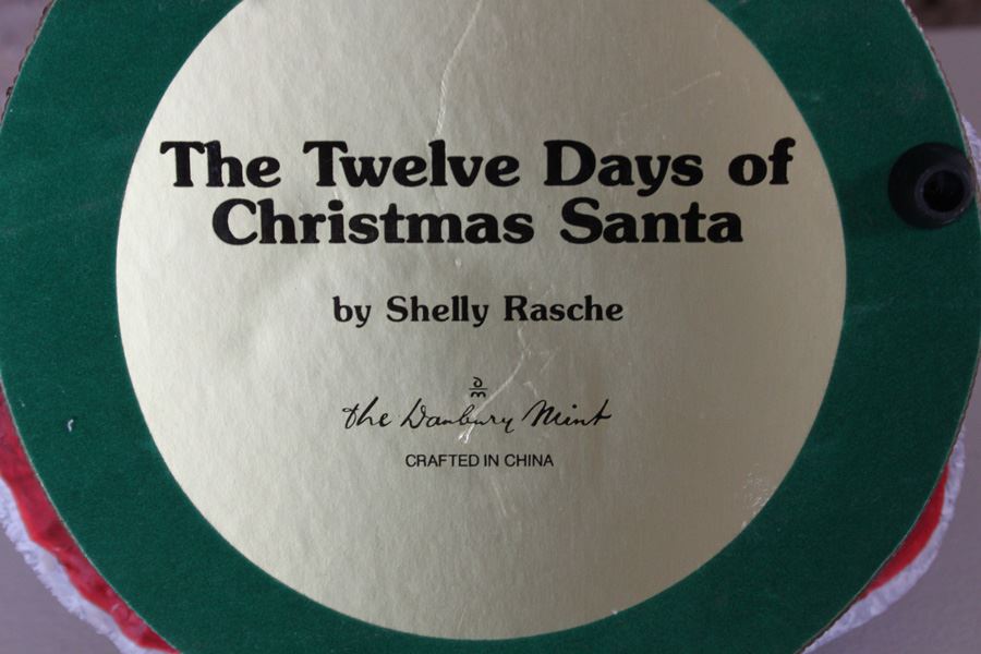 Pair Of Danbury Mint Christmas Decorations [Photo 3]