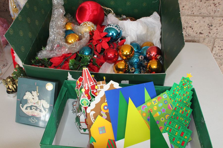 Christmas Ornament Decoration Lot [Photo 2]