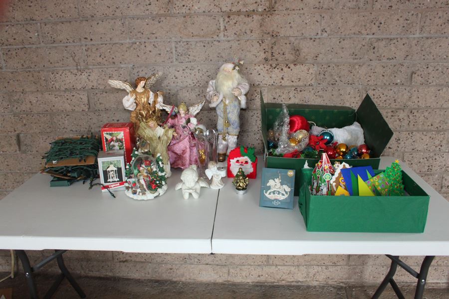 Christmas Ornament Decoration Lot [Photo 4]
