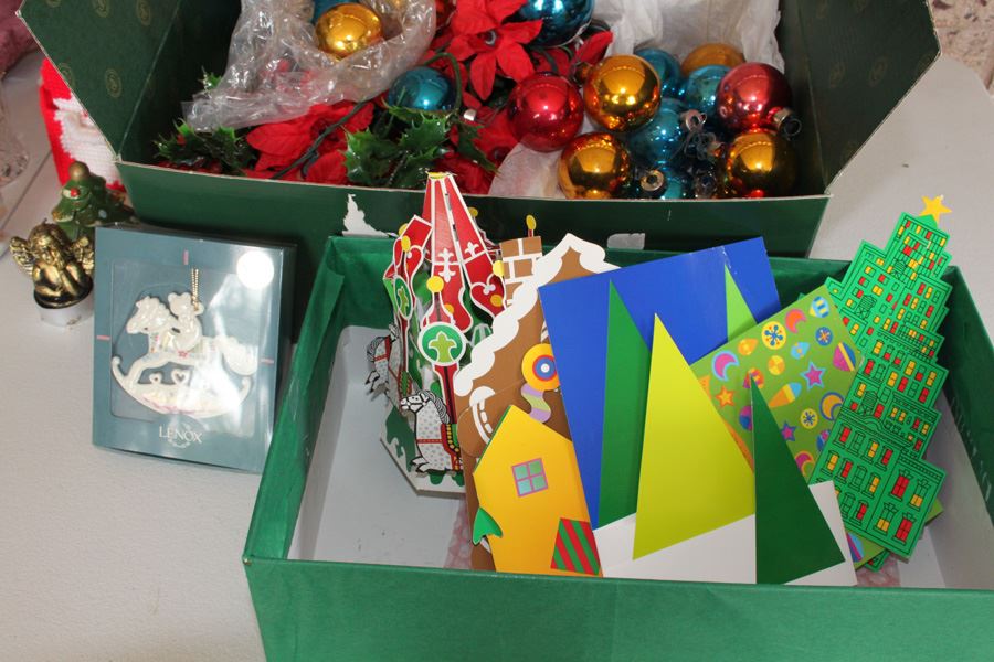 Christmas Ornament Decoration Lot [Photo 5]