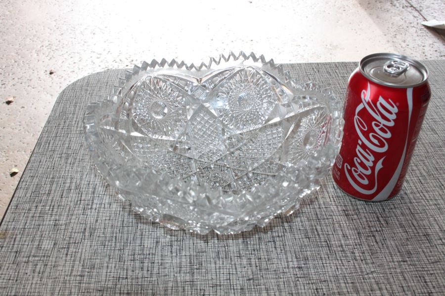 Nucut Crystal Saw Tooth Rim Bowl [Photo 6]