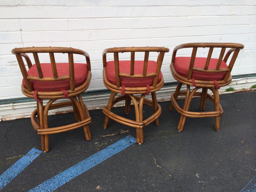 (3) Swivel Bar Height Stools [Photo 5]