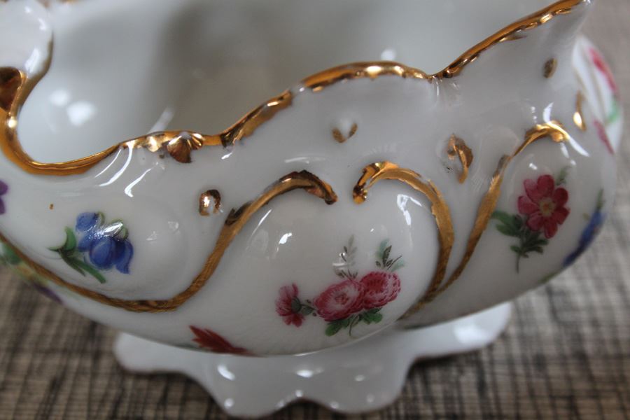 Vase And Bowl Lot (Bowl Pictured Closest Is Made In Japan Occupied) [Photo 2]