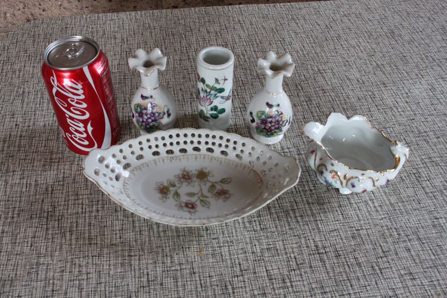 Vase And Bowl Lot (Bowl Pictured Closest Is Made In Japan Occupied) [Photo 1]
