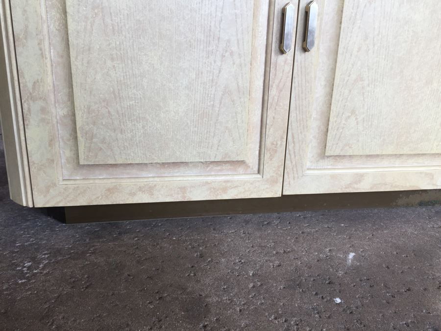 Henredon Buffet Server With Brass Accents Hollywood Regency [Photo 16]