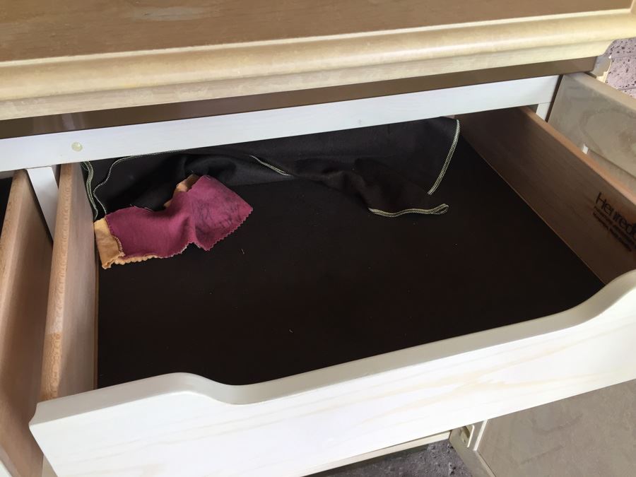 Henredon Buffet Server With Brass Accents Hollywood Regency [Photo 12]