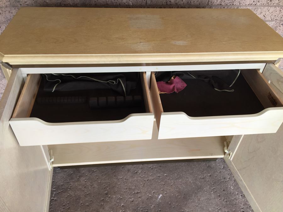 Henredon Buffet Server With Brass Accents Hollywood Regency [Photo 9]