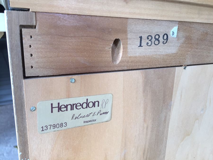 Henredon Buffet Server With Brass Accents Hollywood Regency [Photo 3]