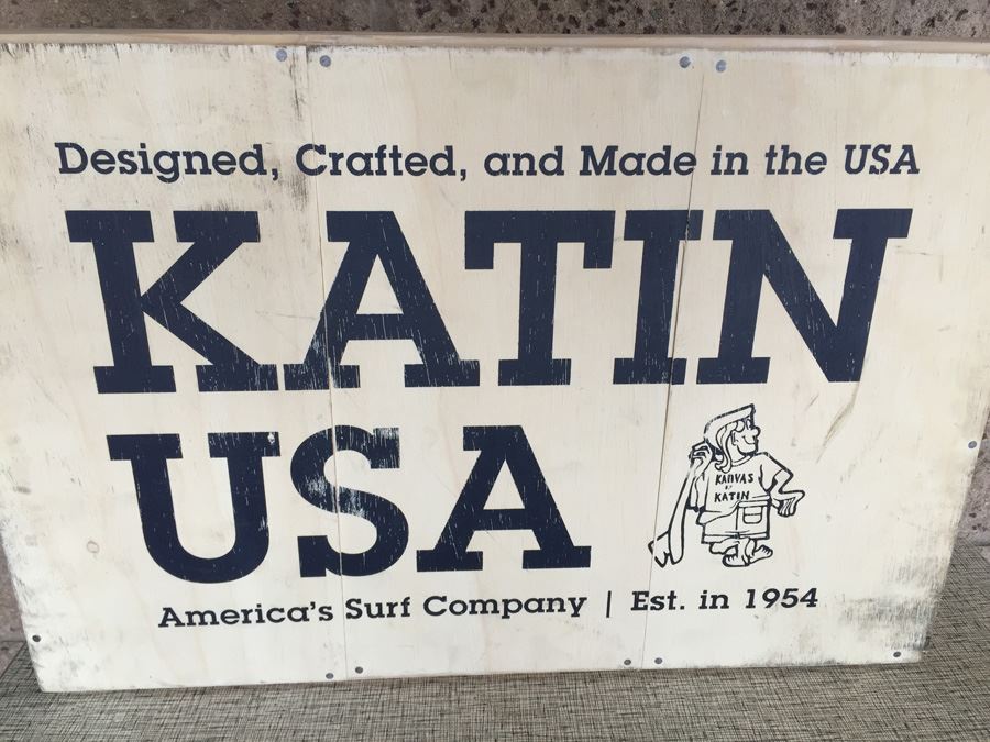 KATIN USA Retail Product Display Crate Surf Trunks [Photo 2]