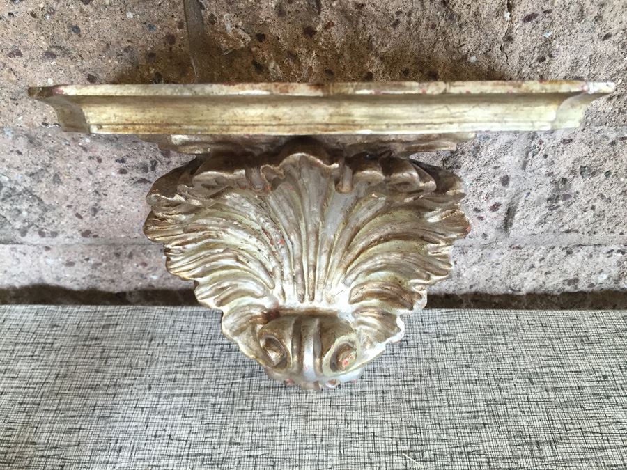 Italian Shell Wall Shelf / Clock Shelf Very Detailed Shell Motif And Shaped Top [Photo 5]