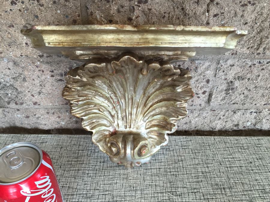 Italian Shell Wall Shelf / Clock Shelf Very Detailed Shell Motif And Shaped Top [Photo 4]