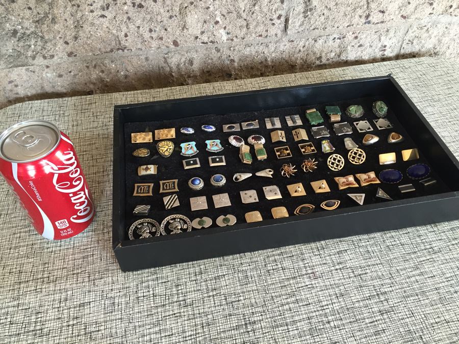 Huge Lot Of Vintage Cufflinks With Black Jewelry Display Case [Photo 12]