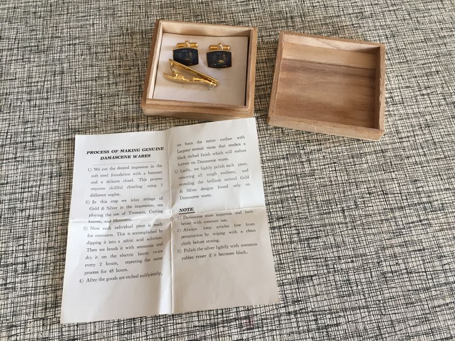 Damascene Wares Gold Cufflink And Tie Clip Set In Original Box Asian Motif [Photo 1]