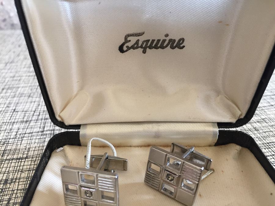Esquire Cufflinks And Tie Clip Set In Original Box [Photo 3]
