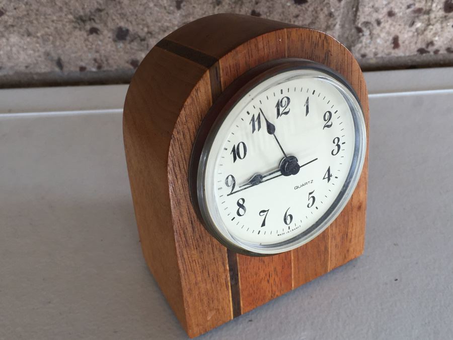 French Desk Set With Desk Protector, Clock And Pen Holder [Photo 5]