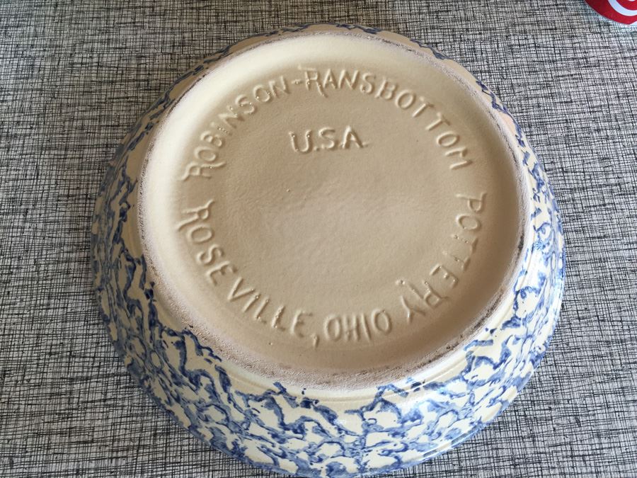 Vintage Robinson Ransbottom Roseville ,Ohio Pottery Blue Sponge Glaze Covered Pie Plate [Photo 9]