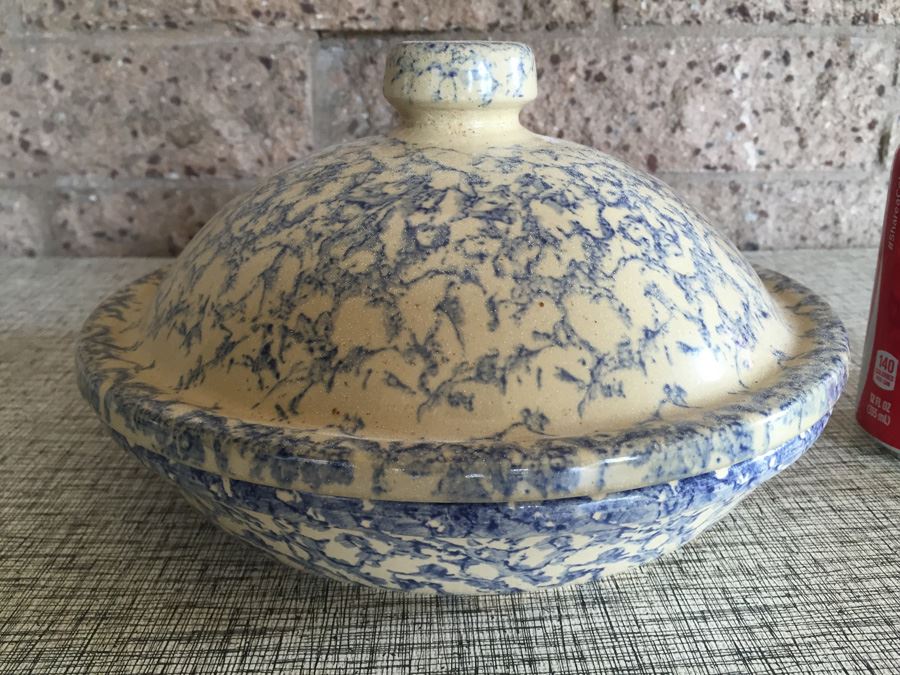 Vintage Robinson Ransbottom Roseville ,Ohio Pottery Blue Sponge Glaze Covered Pie Plate [Photo 5]