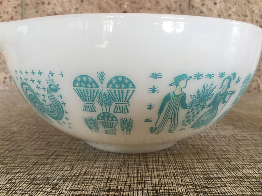 Vintage Pyrex Bowl [Photo 5]