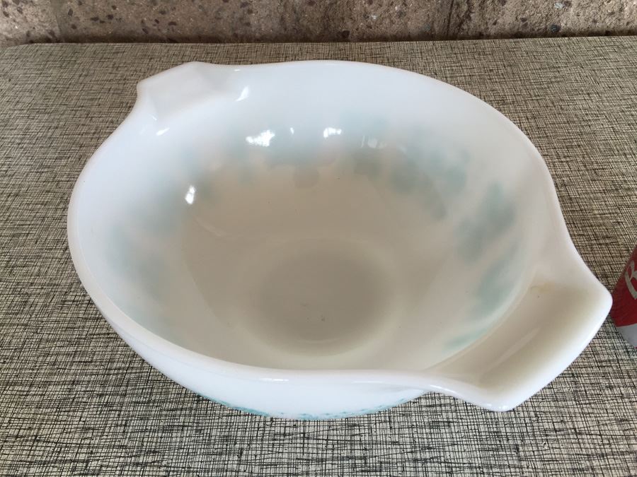 Vintage Pyrex Bowl [Photo 7]