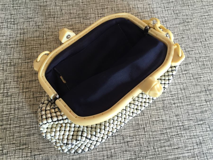 Vintage Handbag Bakelite Mesh Purse [Photo 7]