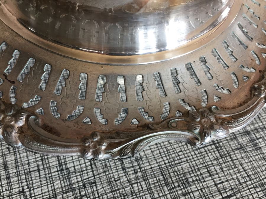 Vintage Silverplate Lot [Photo 9]