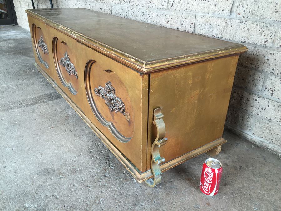 Long Gilt Cabinet With 3 Doors And Detailed Ornamentation [Photo 3]