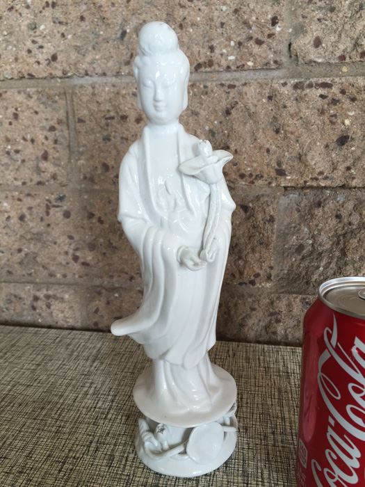 A Chinese Blanc De Chine Figure Of Guanyin [Photo 2]